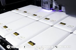 งานสกรีนโลโก้ลงบน Power Bank สกรีนลายตามตำแหน่งที่ต้องการ พิมพ์ด้วยหมึก uv ด้วนระบบสี C M Y K W Cr Primer