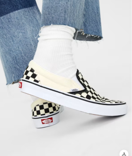 รองเท้าผ้าใบ รุ่น UA Classic Slip-On 