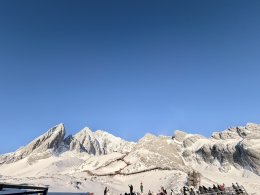 ภูเขาหิมะมังกรหยก เมืองลี่เจียง ประเทศจีน