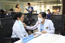โรงพยาบาลทหารผ่านศึก ออกหน่วยวัคซีนเคลื่อนที่ ในโครงการวัคซีนเคลื่อนที่ รวดเร็ว ว่องไว ปลอดภัย ใส่ใจสุขภาพ ร่วมกับ บริษัท ขนส่ง จำกัด (บขส.) 
