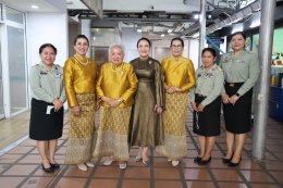 สมาคมสตรีอาสาสมัครรักษาดินแดนจังหวัดสมุทรปราการ และคณะ เยี่ยมมอบเงินบำรุงขวัญ 