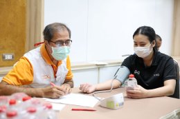 กิจกรรมรับบริจาคโลหิต โดยหน่วยรับบริจาคโลหิตเคลื่อนที่ของสภากาชาดไทย