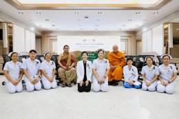 บริจาคเงิน จำนวน 100,000.- บาท พร้อมด้วยเก้าอี้สำนักงานให้แก่โรงพยาบาลทหารผ่านศึก จำนวน 92 ตัว มูลค่า 173,880.- บาท