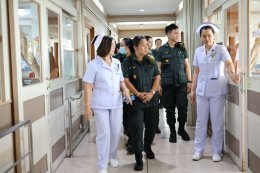 คณะนักศึกษาวิชาทหารหลักสูตรผู้กำกับนักศึกษาวิชา รุ่นที่ 51 เยี่ยมบำรุงขวัญทหารผ่านศึก และจัดกิจกรรมจิตอาสา เราทำความดี ด้วยหัวใจ ที่โรงพยาบาลทหารผ่านศึก