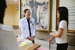 S&P มอบเค้กในโครงการ "S&P Cake A Wish Make A Wish" (เค้กนี้ด้วยรักตลอดไป) 