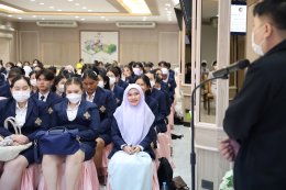 พิธีปฐมนิเทศนิสิตคณะพยาบาลศาสตร์ วัชรพล มหาวิทยาลัยเวสเทิร์น วิทยาเขตวัชรพล ชั้นปีที่ 3
