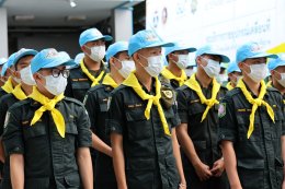 พลตรี เสฏฐนันท์ แสงรัตนทองคำ ผู้บัญชาการศูนย์การนักศึกษาวิชาทหาร นำคณะนักศึกษาวิชาทหาร และเจ้าหน้าที่ ทำกิจกรรมจิตอาสา "เราทำความ ดี ด้วยหัวใจ"