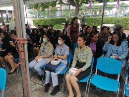 นางอัมพร ปรีชาญาณพานิช รองหัวหน้าสำนักผู้อำนวยการ โรงพยาบาลทหารผ่านศึก เข้าร่วมพิธีบวงสรวง และพิธีวางพวงมาลา จอมพล สมเด็จพระเจ้าบรมวงศ์เธอเจ้าฟ้าจักรพงษ์ภูวนาถ กรมหลวงพิษณุโลกประชานารถ