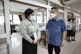 พลตรี เสริม ภู่หิรัญ รองประธานฝ่ายประชาสัมพันธ์ มูลนิธิสงเคราะห์ครอบครัวทหารผ่านศึก ในพระราชูปถัมภ์ สมเด็จพระศรีนครินทราบรมราชชนนี (มสคท.) เป็นหัวหน้าคณะนำคณะเยาวชนจาก Seed Thailand เข้าเยี่ยมและมอบเครื่องอุปโภค บริโภค ให้แก่ผู้ป่วยทหารผ่านศึก 