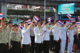 วันที่ 4 ส.ค. 2568 พลเอก เดชนิธิศ เหลืองงามขำ ผู้อำนวยการองค์การสงเคราะห์ทหารผ่านศึก จัดกิจกรรมรวมพลังปกป้องแผ่นดิน และกล่าวสดุดีนักรบผู้กล้า ทั้งทหาร ตำรวจ อาสาสมัครทหารพรานตำรวจตระเวนชายแดน และพลเรือน ที่เสียสละเลือดเนื้อและชีวิตเพื่อปกป้องเอกราช