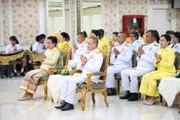 ผอ.รพ.ผศ. เข้าร่วม พิธีถวายพระพรชัยมงคล พิธีเจริญพระพุทธมนต์ พิธีทำบุญตักบาตรพระสงฆ์ และพิธีถวายสัตย์ปฏิญาณ 