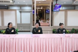 พลเอก ไพบูลย์  วรวรรณปรีชา รอง เสธ.ทหาร (2) พร้อมด้วยคณะผู้แทนจากสำนักงานปลัดกระทรวงกลาโหม กองบัญชาการกองทัพไทย กองทัพบก กองทัพเรือ กองทัพอากาศ และสำนักงานตำรวจแห่งชาติ