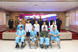 พลเอก ไพบูลย์  วรวรรณปรีชา รอง เสธ.ทหาร (2) พร้อมด้วยคณะผู้แทนจากสำนักงานปลัดกระทรวงกลาโหม กองบัญชาการกองทัพไทย กองทัพบก กองทัพเรือ กองทัพอากาศ และสำนักงานตำรวจแห่งชาติ