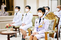 พระพุทธสิรินธรเทพรัตน์มงคลภูวดลสันติ