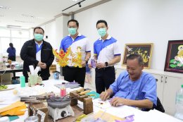 แพทย์หญิงจิตติมา ปรีชา ผู้อำนวยการโรงพยาบาลทหารผ่านศึก พร้อมด้วยคณะผู้บริหาร ให้การต้อนรับ คุณชัยฤทธิ์ สิมะโรจน์ ประธานกรรมการบริหาร/กรรมการผู้จัดการ พร้อมด้วยคณะ จากบริษัท ซัสโก้ จำกัด (มหาชน)