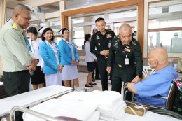 พลเอก กานต์นาท นิกรยานนท์ ผู้อำนวยการองค์การสงเคราะห์ทหารผ่านศึก พร้อมด้วย พลโท เสรี สุคณธมาลัย รองผู้อำนวยการองค์การสงเคราะห์ทหารผ่านศึก และคณะผู้บริหารระดับสูงขององค์การฯ ตรวจเยี่ยมการดำเนินงาน และรับฟังบรรยายสรุปภารกิจของโรงพยาบาลทหารผ่านศึก