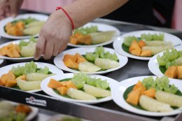 คุณสุชาติ ชวางกูร เข้าเยี่ยมและจัดกิจกรรมบำรุงขวัญ ทหารผ่านศึก