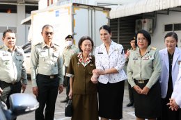 คุณหญิง แสงเดือน ณ นคร เป็นประธานในการจัดกิจกรรมน้อมรำลึกในพระมหากรุณาธิคุณ เนื่องในโอกาสวันคล้ายวันพระราชสมภพ พระบาทสมเด็จพระบรมชนกาธิเบศร มหาภูมิพลอดุลยเดชมหาราช บรมนาถบพิตร