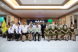 คุณหญิง แสงเดือน ณ นคร เป็นประธานในการจัดกิจกรรมน้อมรำลึกในพระมหากรุณาธิคุณ เนื่องในโอกาสวันคล้ายวันพระราชสมภพ พระบาทสมเด็จพระบรมชนกาธิเบศร มหาภูมิพลอดุลยเดชมหาราช บรมนาถบพิตร