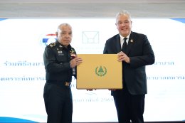 พิธีลงนามในสัญญาการให้สินเชื่อค่ารักษาพยาบาล ระหว่างองค์การสงเคราะห์ทหารผ่านศึก ในพระบรมราชูปถัมภ์ โดยโรงพยาบาลทหารผ่านศึก กับการเคหะแห่งชาติ