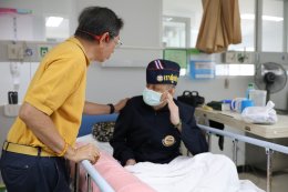 คุณมงคลชน เอกศิลป์ และครอบครัว ในโอกาสเข้าเยี่ยมบำรุงขวัญ พร้อมมอบสิ่งของ