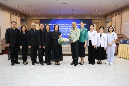 คุณพจณี คงคาลัย ผู้ช่วยผู้จัดการใหญ่ ธนาคารกรุงเทพ จำกัด (มหาชน) และคณะ จัดกิจกรรมบำรุงขวัญทหารผ่านศึกที่ได้รับบาดเจ็บ