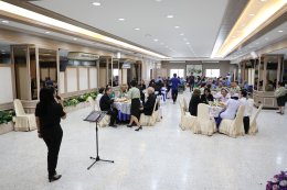 คุณพจณี คงคาลัย ผู้ช่วยผู้จัดการใหญ่ ธนาคารกรุงเทพ จำกัด (มหาชน) และคณะ จัดกิจกรรมบำรุงขวัญทหารผ่านศึกที่ได้รับบาดเจ็บ