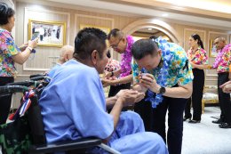 โรงพยาบาลทหารผ่านศึก จัดพิธีสรงน้ำพระพุทธรูป และกล่าวให้พรแก่บุคลากรของโรงพยาบาลทหารผ่านศึก เนื่องในเทศกาลวันสงกรานต์ ประจำปี 2569