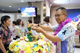 โรงพยาบาลทหารผ่านศึก จัดพิธีสรงน้ำพระพุทธรูป และกล่าวให้พรแก่บุคลากรของโรงพยาบาลทหารผ่านศึก เนื่องในเทศกาลวันสงกรานต์ ประจำปี 2569