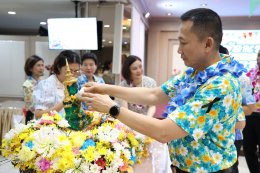 โรงพยาบาลทหารผ่านศึก จัดพิธีสรงน้ำพระพุทธรูป และกล่าวให้พรแก่บุคลากรของโรงพยาบาลทหารผ่านศึก เนื่องในเทศกาลวันสงกรานต์ ประจำปี 2569