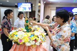 โรงพยาบาลทหารผ่านศึก จัดพิธีสรงน้ำพระพุทธรูป และกล่าวให้พรแก่บุคลากรของโรงพยาบาลทหารผ่านศึก เนื่องในเทศกาลวันสงกรานต์ ประจำปี 2569