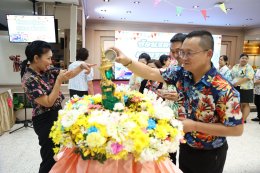 โรงพยาบาลทหารผ่านศึก จัดพิธีสรงน้ำพระพุทธรูป และกล่าวให้พรแก่บุคลากรของโรงพยาบาลทหารผ่านศึก เนื่องในเทศกาลวันสงกรานต์ ประจำปี 2569