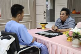 คุณสุชาติ ชวางกูร ประธานกลุ่มสร้างพลเมืองคุณภาพ และคณะ เข้าเยี่ยมและจัดกิจกรรมบำรุงขวัญทหารผ่านศึก