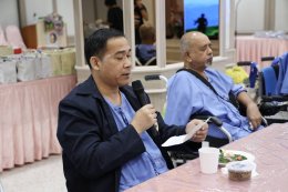 คุณสุชาติ ชวางกูร ประธานกลุ่มสร้างพลเมืองคุณภาพ และคณะ เข้าเยี่ยมและจัดกิจกรรมบำรุงขวัญทหารผ่านศึก