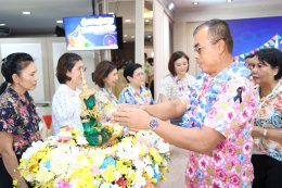 โรงพยาบาลทหารผ่านศึก จัดพิธีสรงน้ำพระพุทธรูป และกล่าวให้พรแก่บุคลากรของโรงพยาบาลทหารผ่านศึก เนื่องในเทศกาลวันสงกรานต์ ประจำปี 2569