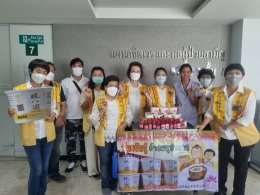 คณะบุคคลจากมูลนิธิส่งเสริมพุทธศาสนาเพื่อสังคม เข้าเยี่ยมบำรุงขวัญพร้อมจัดเลี้ยงอาหารกลางวัน และน้ำสมุนไพรแก่ทหารผ่านศึก