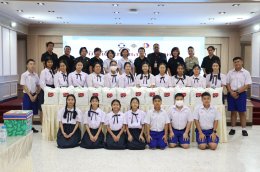 คณะผู้บริหาร ครู และนักเรียนจากโรงเรียนลาซาล เข้าเยี่ยมบำรุงขวัญทหารผ่านศึก พร้อมมอบเงินบริจาคให้แก่โรงพยาบาลทหารผ่านศึก