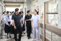 คณะผู้บริหาร ครู และนักเรียนจากโรงเรียนลาซาล เข้าเยี่ยมบำรุงขวัญทหารผ่านศึก พร้อมมอบเงินบริจาคให้แก่โรงพยาบาลทหารผ่านศึก
