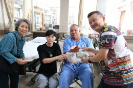 ครอบครัวสายบุญ ร่วมทำบุญในวันคล้ายวันเกิด อิ่มใจในทุกการให้ และสุขใจในทุกการแบ่งปัน 