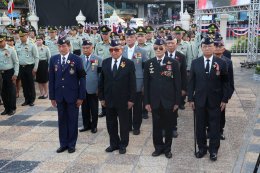 พลเอก กานต์นาท นิกรยานนท์ ผู้อำนวยการองค์การสงเคราะห์ทหารผ่านศึก เป็นประธานในการประกอบพิธีจุดตะเกียงโบราณ เนื่องในวันทหารผ่านศึก ประจำปี 2569