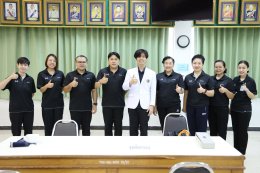  รับวัคซีนแบบอุ่นใจ และปลอดภัย โดยทีมบุคลากรทางการแพทย์ รพ.ผศ. ️