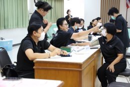  รับวัคซีนแบบอุ่นใจ และปลอดภัย โดยทีมบุคลากรทางการแพทย์ รพ.ผศ. ️