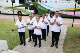 ขบวนรถกายอุปกรณ์เคลื่อนที่ รพ.ผศ. พร้อมออกเดินทาง เพื่อการดูแลที่เข้าถึง และร่วมส่งต่อรอยยิ้ม เติมเต็มพลังใจ ให้แก่ทหารผ่านศึกและครอบครัว 