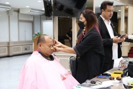 มสคท. ร่วมกับจิตอาสาสมาคมช่างผมแห่งประเทศไทย ให้บริการตัดผมฟรี แบ่งปันรอยยิ้ม เติมเต็มความมั่นใจ
