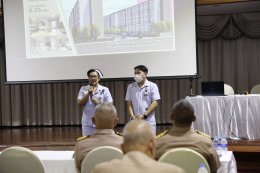 นางพัชรินทร์ ท้วมผิวทอง ผู้อำนวยการกองพยาบาล โรงพยาบาลทหารผ่านศึก และคณะ ร่วมออกบูธประชาสัมพันธ์ภารกิจขององค์การสงเคราะห์ทหารผ่านศึก