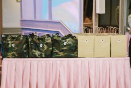 มูลนิธิสงเคราะห์ครอบครัวทหารผ่านศึก ในพระราชูปถัมภ์สมเด็จพระศรีนครินทราบรมราชชนนี จัดเลี้ยงอาหารกลางวัน มอบถุงยังชีพ และเงินปลอบขวัญ แก่ผู้ป่วยทหารผ่านศึก