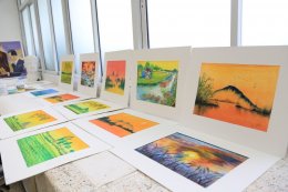 โรงพยาบาลทหารผ่านศึก จัดอบรมกิจกรรมบำบัด โครงการเขียนภาพสีน้ำ ให้แก่ทหารผ่านศึกพิการ ที่พักรักษาตัวอยู่ที่โรงพยาบาลทหารผ่านศึก ณ ศูนย์กิจกรรมบำบัดและฝึกอาชีพ รพ.ผศ. อาคาร 2 ชั้น 2 