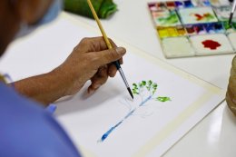 โรงพยาบาลทหารผ่านศึก จัดอบรมกิจกรรมบำบัด โครงการเขียนภาพสีน้ำ ให้แก่ทหารผ่านศึกพิการ ที่พักรักษาตัวอยู่ที่โรงพยาบาลทหารผ่านศึก ณ ศูนย์กิจกรรมบำบัดและฝึกอาชีพ รพ.ผศ. อาคาร 2 ชั้น 2 