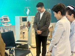 วันที่ 2 สิงหาคม 2567 แพทย์หญิง จิตติมา ปรีชา ผู้อำนวยการโรงพยาบาลทหารผ่านศึก พร้อมคณะผู้บริหารโรงพยาบาลทหารผ่านศึก รับมอบอุปกรณ์ทางการแพทย์ จากนายแพทย์ อดินันท์ กิตติรัตนไพบูลย์ ผู้อำนวยการโรงพยาบาลสมิติเวชศรีนครินทร์ ณ โรงพยาบาลสมิติเวชศรีนครินทร