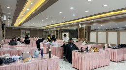 บริการตัดผมฟรี โดยสมาคมช่างผมเสริมสวยแห่งประเทศไทย